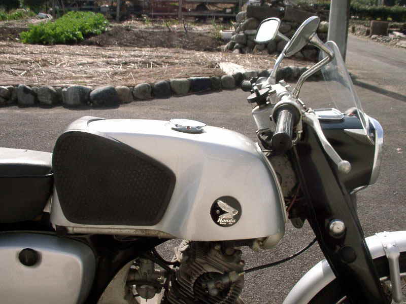 CB感